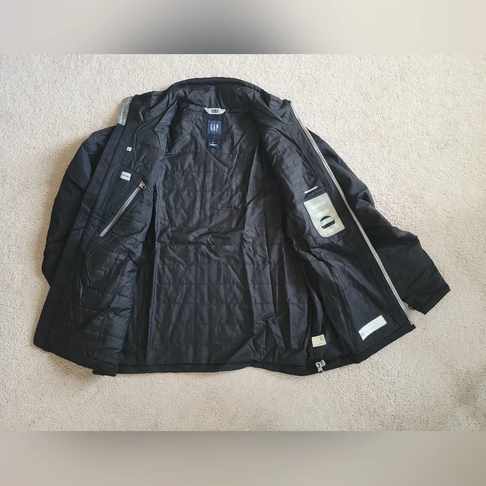 Gap - Picture 6 of 12
